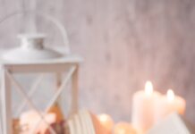 집에서 실천하는 대체요법, 일상 속 건강관리의 새로운 바람 clear glass mug with brown liquid inside